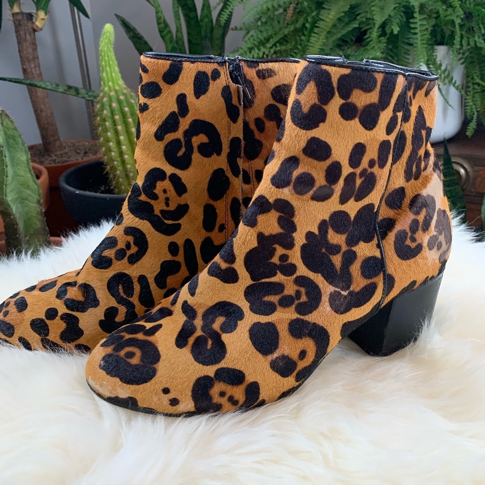 Leopard print calf hair booties